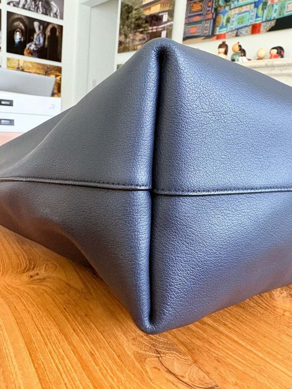 Saint Laurent East West Shopping Tote in Navy Blue Like New - Picture 9 of 16